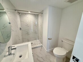 1552 Euclid Ave in Miami Beach, FL - Building Photo - Building Photo