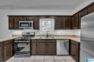 25 The Falls Dr in Vestavia Hills, AL - Building Photo - Building Photo