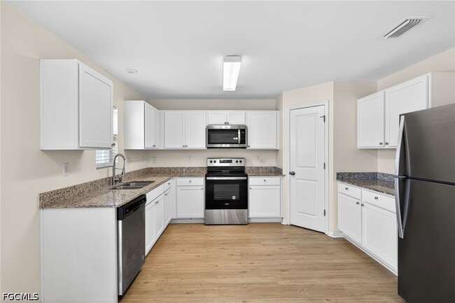 property at 921 Jacaranda Pkwy E