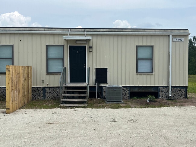 124 Worthington Dr