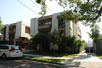 822 Raleigh St in Glendale, CA - Building Photo - Building Photo