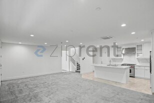 1107 Lorenzini Lp in San Ramon, CA - Building Photo
