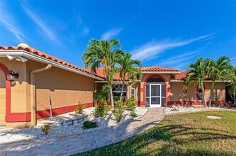 15564 Ruston Cir in Port Charlotte, FL - Building Photo - Building Photo
