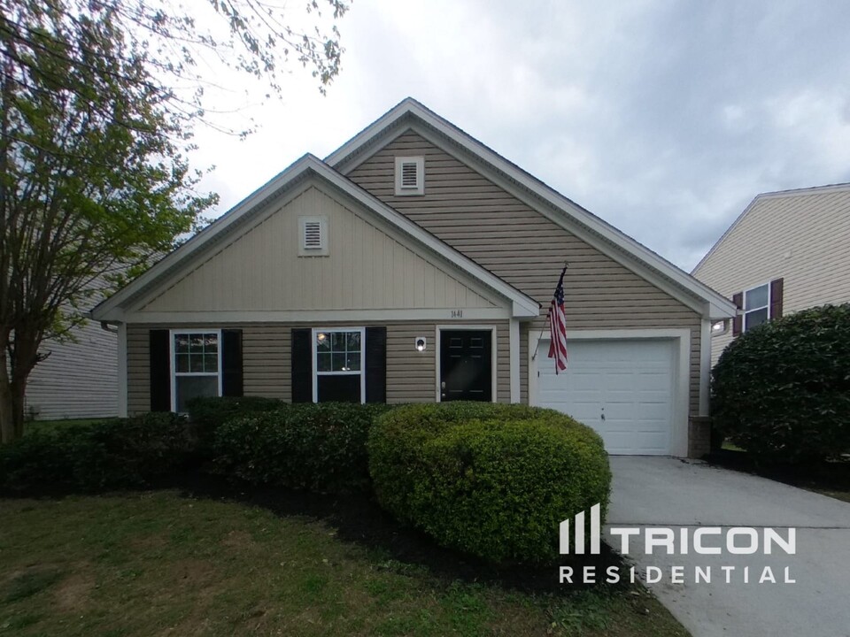 1441 Logan Patrick Court in Gastonia, NC - Building Photo