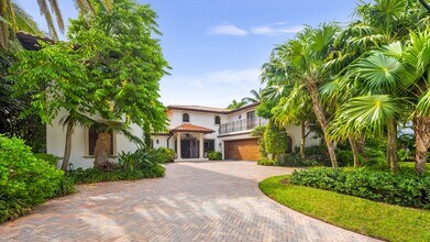 4304 Intracoastal Dr in Highland Beach, FL - Foto de edificio - Building Photo