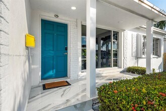 1545 Normandy Dr in Miami Beach, FL - Building Photo - Building Photo