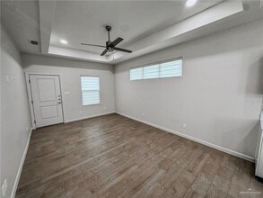 1310 N Texas Blvd-Unit -4 in Weslaco, TX - Building Photo - Building Photo