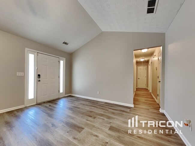530 Saddle Shoals Dr in Lawrenceville, GA - Building Photo - Building Photo