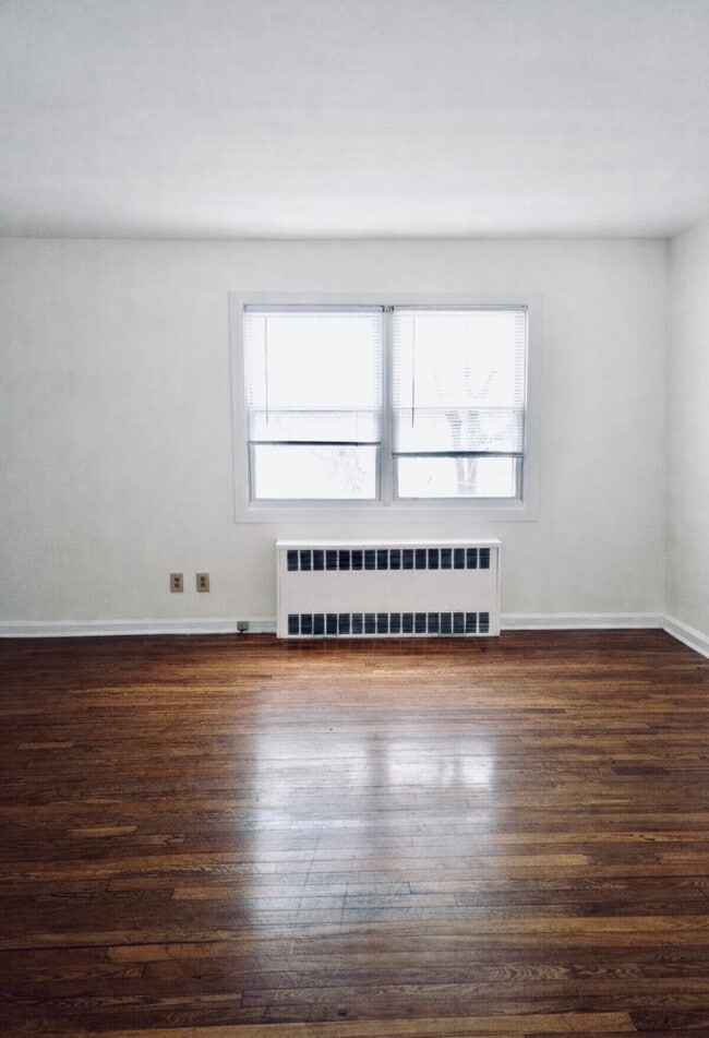 19 Millers Ln in Kingston, NY - Building Photo - Building Photo