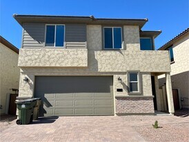 18085 W Lupine Ave in Goodyear, AZ - Building Photo