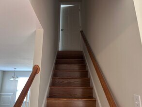 90 Coral Ridge Cir in Franklinton, NC - Foto de edificio - Building Photo