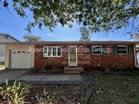 5154 Ville Donna Ln in Hazelwood, MO - Building Photo