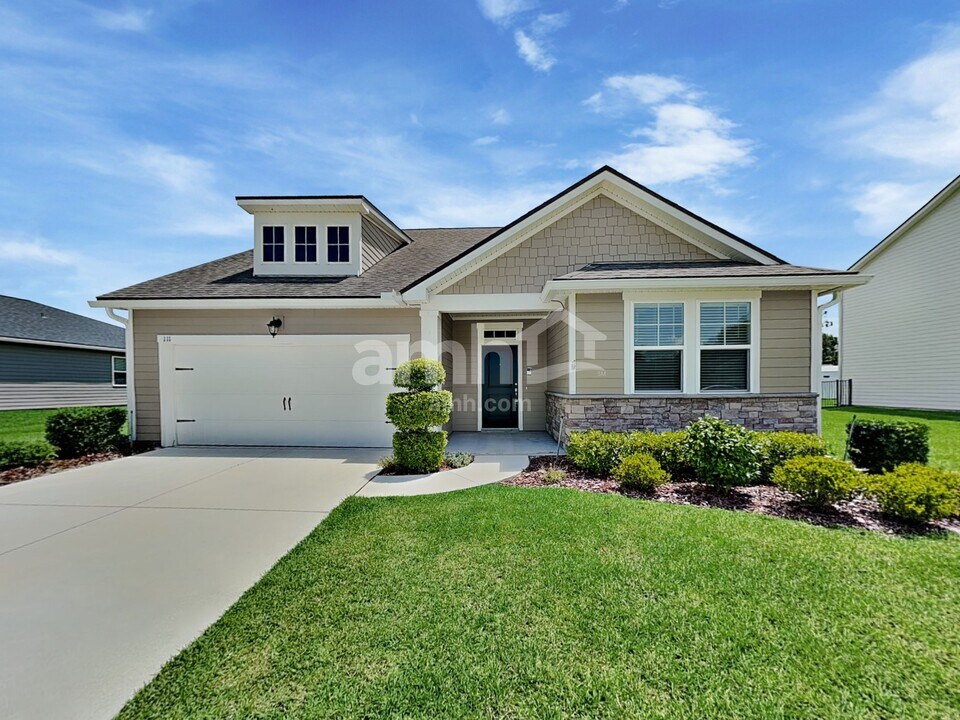 105 Moultrie Crossing Ln in St. Augustine, FL - Building Photo