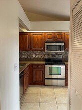 1219 Lucaya Cir in Orlando, FL - Building Photo - Building Photo