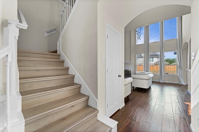 property at 19314 Casey Creek Ct