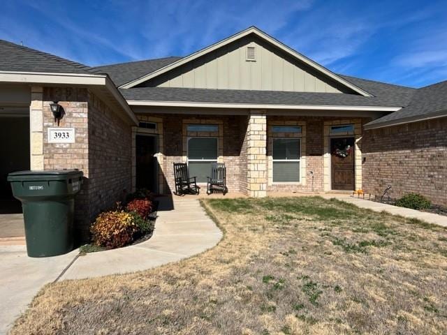 property at 3933 Carrera Ln