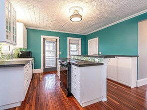 5 Light St in Lebanon, NH - Building Photo - Building Photo