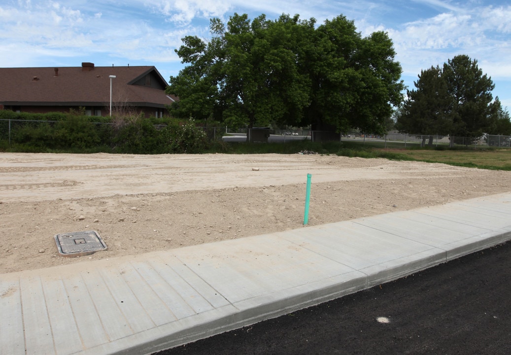 Evergreen Apartments in Twin Falls, ID - Building Photo