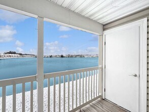 708 Beachfront Dr in Evansville, IN - Building Photo - Building Photo