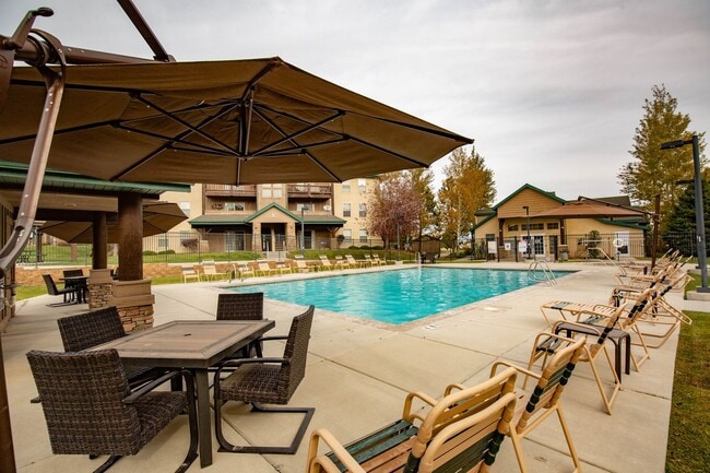 Sunset Ridge in West Jordan, UT - Building Photo - Building Photo