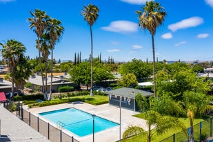 Delta View Apartments in Antioch, CA - Building Photo