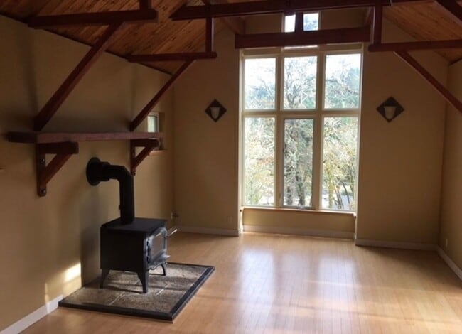 property at 111 Marlboro Ln