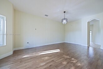 1947 SE 24th Terrace in Homestead, FL - Building Photo - Building Photo