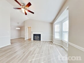 101 N Lakeside Dr in Smithfield, NC - Building Photo - Building Photo