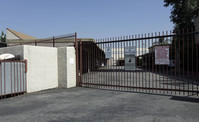 Casa Linda Apartments in San Bernardino, CA - Building Photo - Building Photo