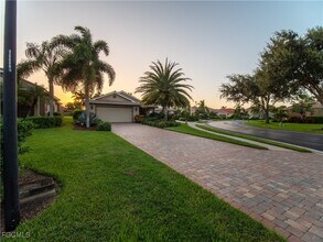 20311 Rookery Dr in Estero, FL - Building Photo - Building Photo
