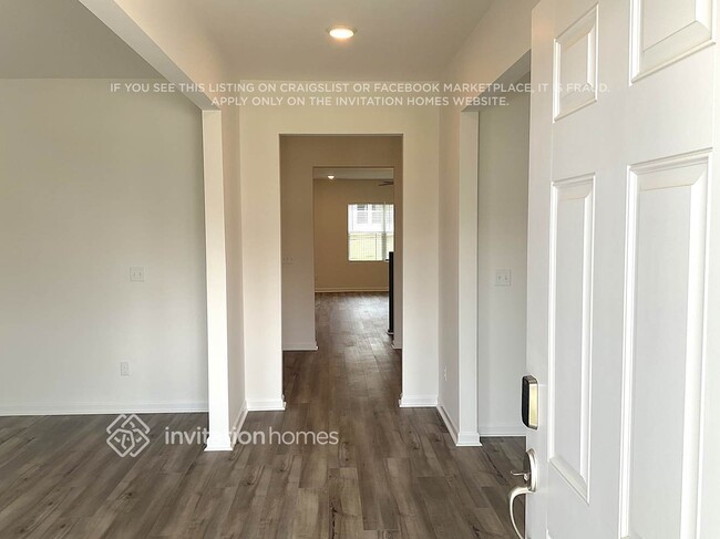 3816 Lantern Ln in Columbia, TN - Foto de edificio - Building Photo