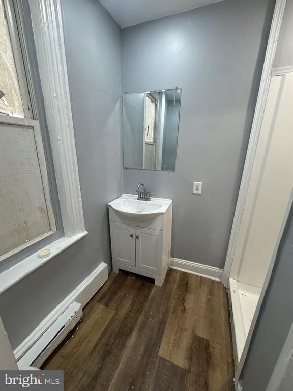 327 N 6th St in Reading, PA - Building Photo - Building Photo