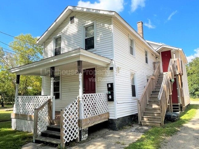 property at 219 E North St