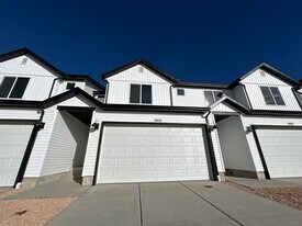 2974 W Graham Lp in Cedar City, UT - Building Photo