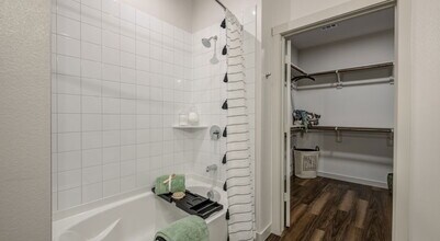 2911 Central Expy in Melissa, TX - Foto de edificio - Building Photo