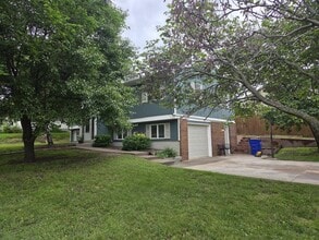 609 Wheatland Dr in Junction City, KS - Building Photo - Building Photo