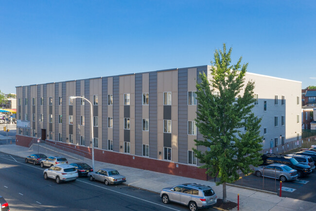 Eleanor at Walnut in Philadelphia, PA - Building Photo - Building Photo