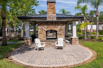 Grandewood Pointe in Orlando, FL - Foto de edificio - Building Photo