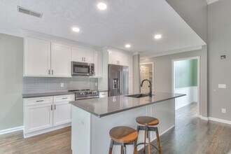 109 Warren Pl in Hendersonville, TN - Foto de edificio - Building Photo