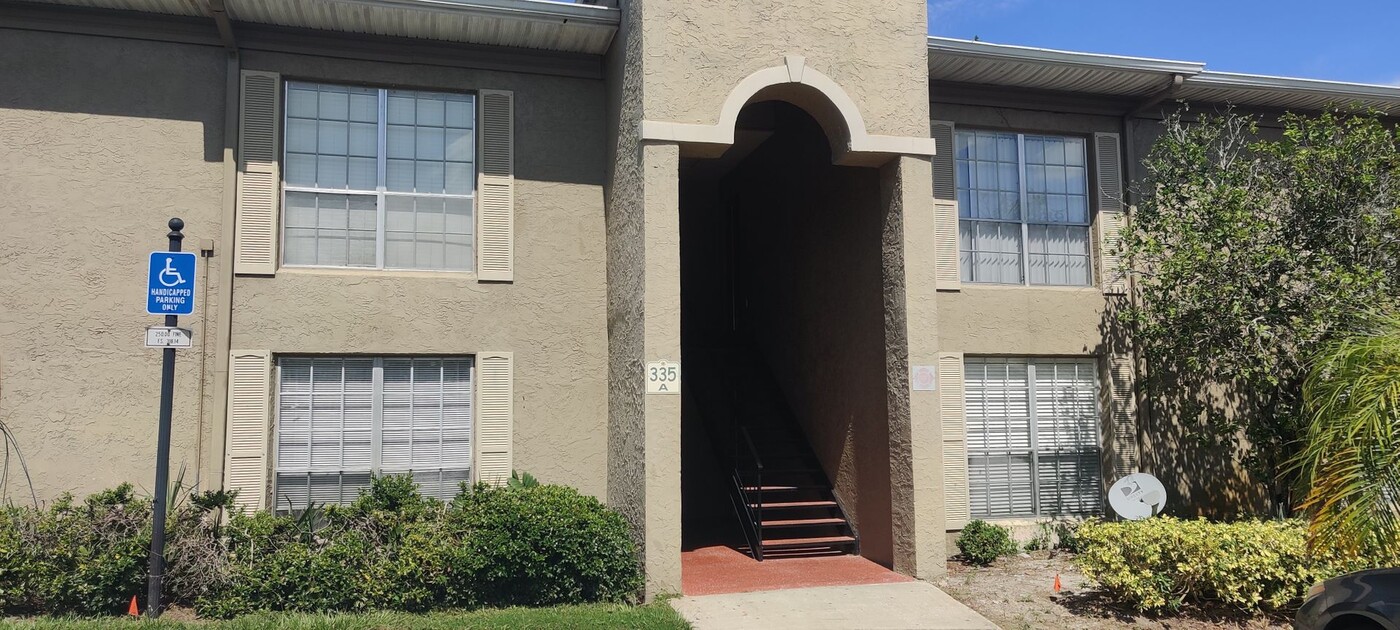 335 Wymore Rd in Altamonte Springs, FL - Building Photo