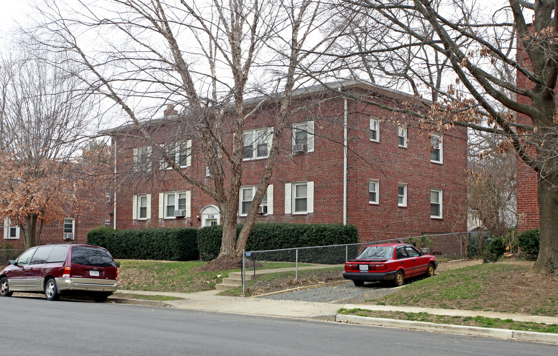 1118 N Kenilworth St in Arlington, VA - Building Photo