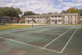 Canterbury Square in Lafayette, LA - Building Photo - Building Photo