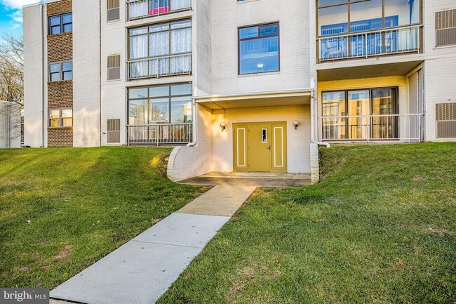 64 Welsh Tract Rd, Unit C311 in Newark, DE - Foto de edificio - Building Photo