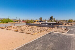 Bungalows at Lakin Park in Goodyear, AZ - Building Photo