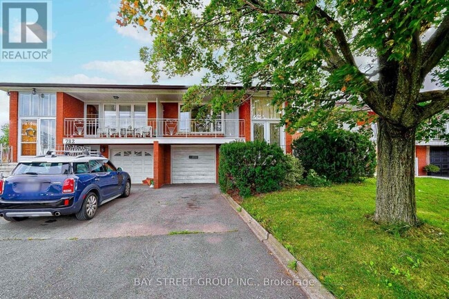 780 Greenore Rd in Mississauga, ON - Building Photo - Building Photo