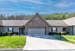 5104 Cates Bend Way in Powell, TN - Foto de edificio - Building Photo