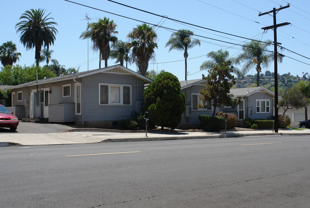 8351-8365 Lemon Ave in La Mesa, CA - Building Photo