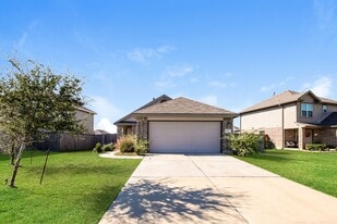 8707 Wooster Trails Dr in Baytown, TX - Building Photo