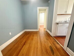 114 Antilla Ave in Coral Gables, FL - Building Photo - Building Photo