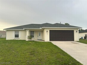 321 NE 29th St in Cape Coral, FL - Building Photo - Building Photo